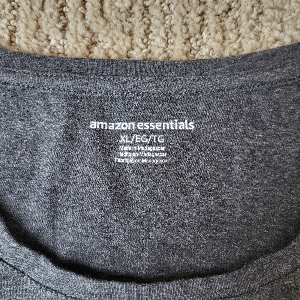 Women’s Regular-Fit Short Sleeve T-Shirts 2-Pack–Dark Gray Heather–Size XL-NWOT - Picture 4 of 7